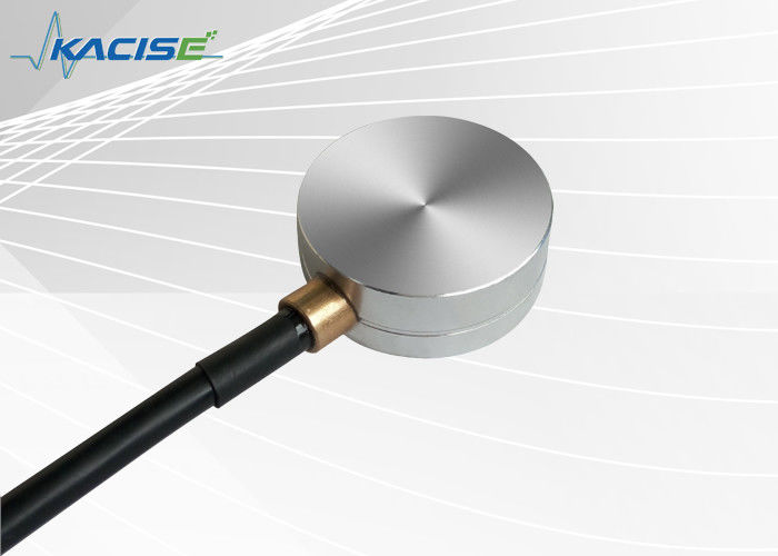 KUM2500A Cảm biến mức nhiên liệu siêu âm độ phân giải cao 0,1mm với bảo vệ IP67 và giao diện RS232/RS485/TTL