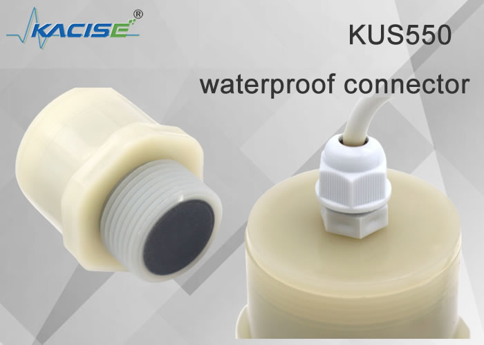 KUS550 Kiểm soát nước siêu âm Nước - Mét mức với phạm vi đo từ 0,25m đến 3m