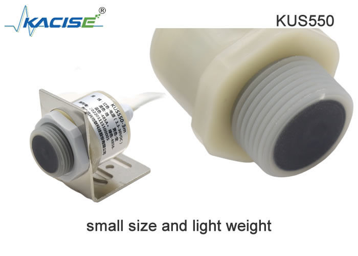 KUS550 Series Ultrasonic Level Sensor với mức tiêu thụ điện năng thấp bảo vệ IP68 và vật liệu vỏ PVDF