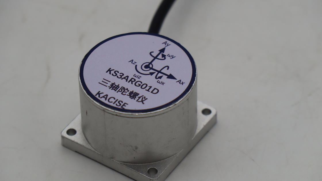 Đèn nhẹ và kích thước nhỏ Mems Ba trục máy quay với kích thước là ф39.5 × 28.5 ((Mm) Và trọng lượng là 100 ((G)