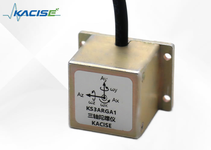 Triaxial Angular Rate Gyroscope MEMS Gyroscope Sensor với nhiệt độ hoạt động -45 ̊+80 °C, <0.02 ̊/s/g) G-Value Sensitivity và 20000g Acceleration được dung nạp