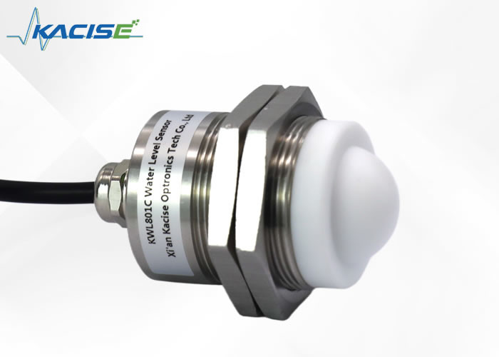 Nhà máy hóa học RS232 Radar Level Sensor với IP68 Grade Of Water Resistance Thiết kế hiện đại của ăng-ten phẳng tích hợp