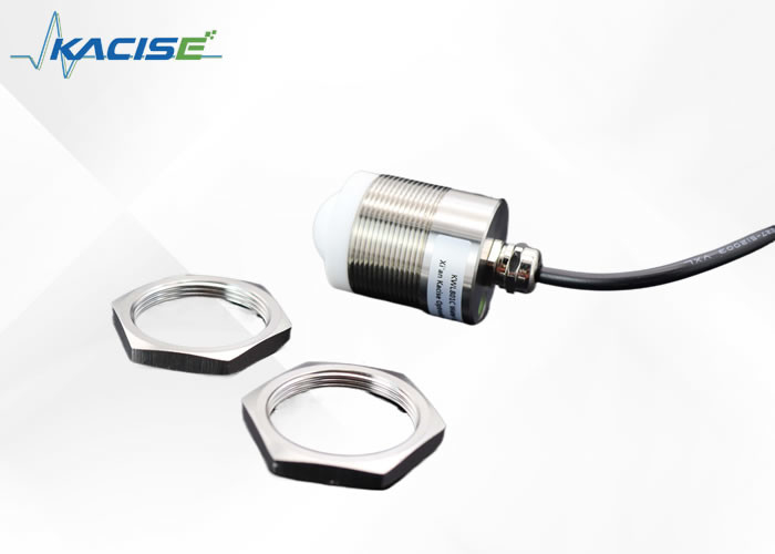 Nhà máy hóa học RS232 Radar Level Sensor với IP68 Grade Of Water Resistance Thiết kế hiện đại của ăng-ten phẳng tích hợp