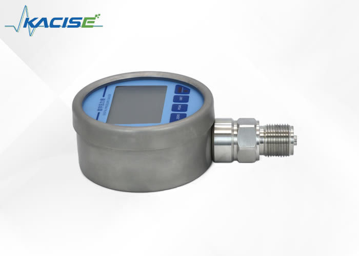 Máy đo áp suất kỹ thuật số chính xác với xếp hạng IP65, bảo vệ áp suất cao và đèn nền LCD lớn