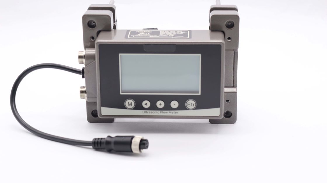 Modbus RS485 Communication Ultrasonic Flow Meter với thiết kế Clamp-On và 256 * 128 Backlit LCD