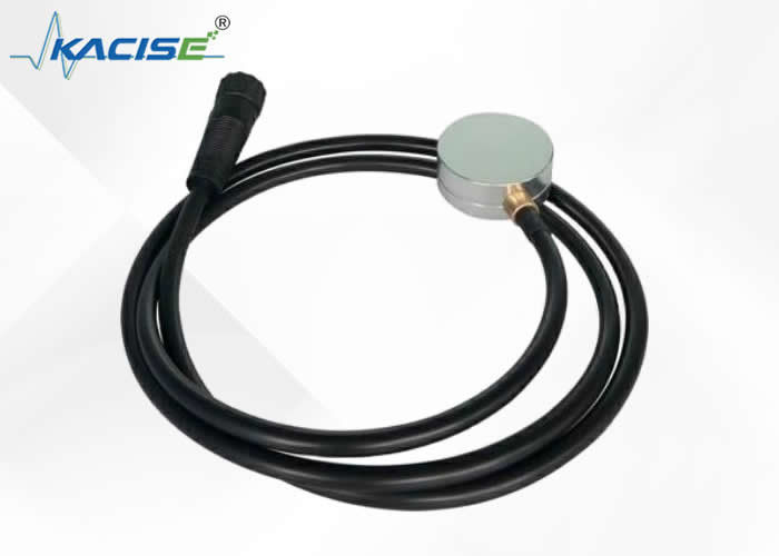 Cảm biến mức chất lỏng siêu âm không xâm lấn với độ chính xác 0,5% FS và chứng nhận chống nổ