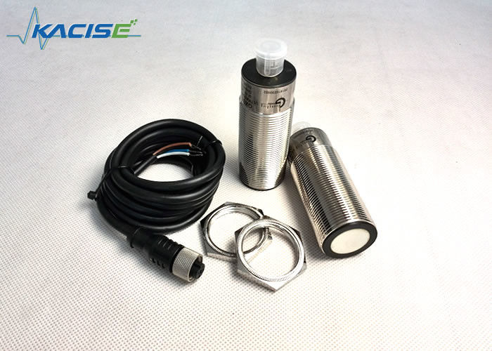 Máy đo nồng độ chất lỏng chính xác cao với giám sát thời gian thực và thiết kế chống ăn mòn