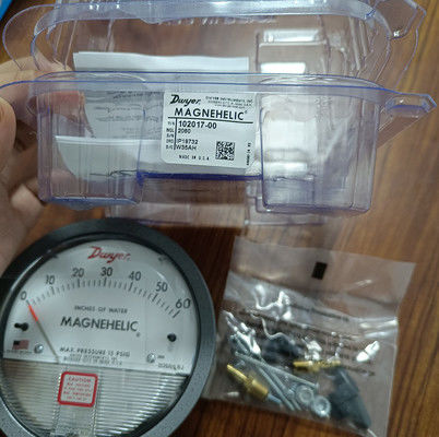Dwyer Series 2000 Magnehelic Differential Pressure Gauge với 0-60 trong phạm vi w.c ± 2% Độ chính xác và kết nối 1/8 NPT