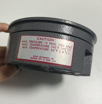 Đồng hồ đo áp suất vi sai Magnehelic Dwyer Series 2000 với độ chính xác ±2% FS và chuyển động từ không ma sát cho các ứng dụng 20-140°F