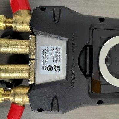 testo 557s Smart Vacuum Kit với vòi - Smart Digital manifold với ống hút không dây và các đầu dò nhiệt độ không dây và 4 bộ vòi