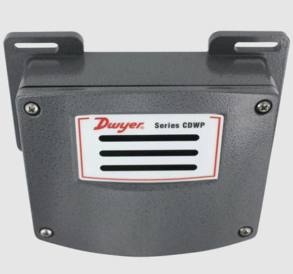 Máy phát cacbon dioxide Dwyer EcoGuard CDWP Độ phi tuyến 16 PPM và Phụ thuộc áp suất 0,13% giá trị đọc trên mỗi mm Hg