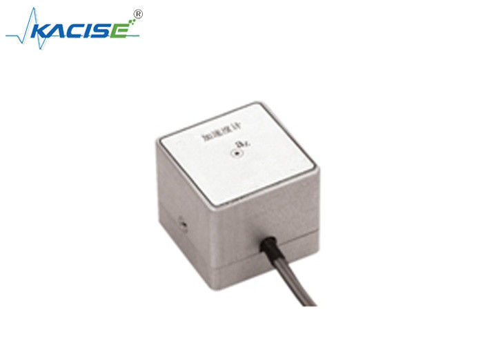 Cảm biến gia tốc tuyến tính hút từ với mô-đun uniaxial và phạm vi ± 10 g cho hiệu suất rung