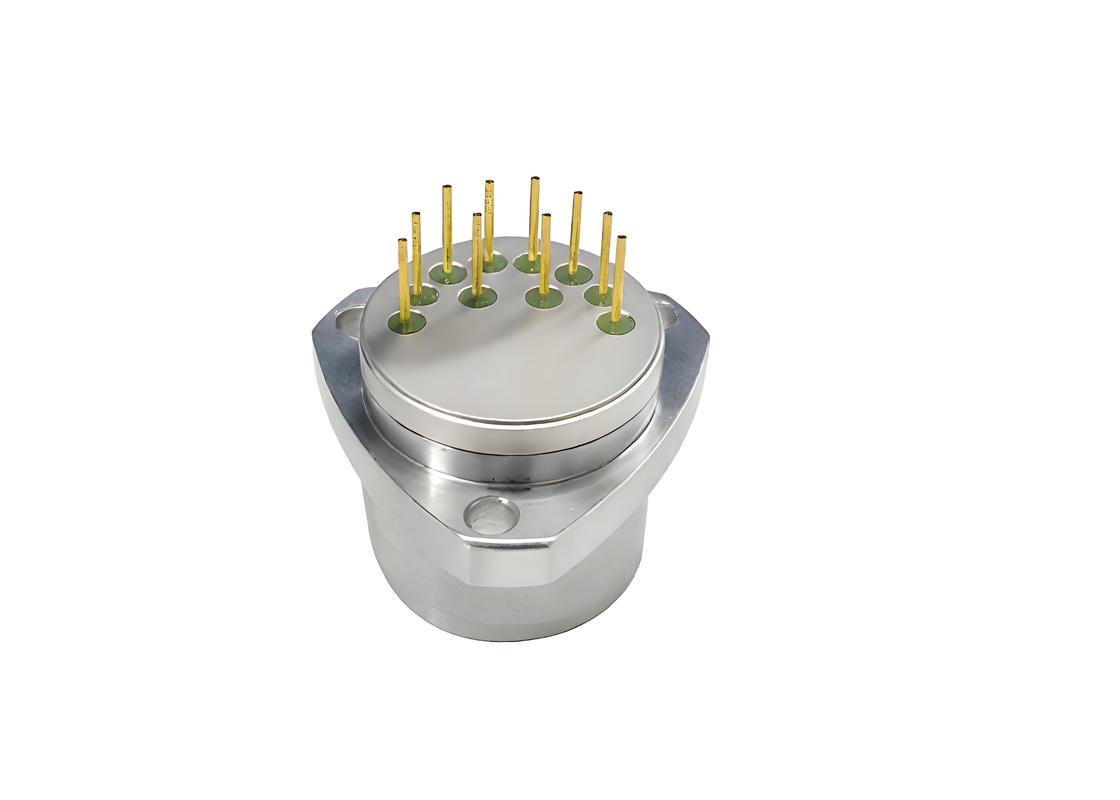 Cảm biến gia tốc thạch anh linh hoạt với dải điện trở tải rộng, mặt bích gắn chính xác hình tam giác và độ ổn định thiên vị ≤100μg