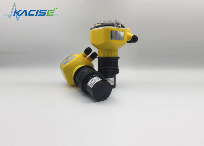 Máy đo mực nước siêu âm tích hợp với nguồn điện 24V DC và độ chính xác cao 0,5% để đo không tiếp xúc