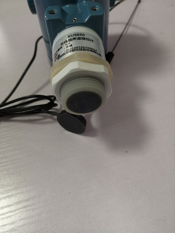 KUS650 Máy cảm biến mức bể siêu âm cho ngành công nghiệp thực phẩm với chứng nhận CE và truyền dữ liệu không dây