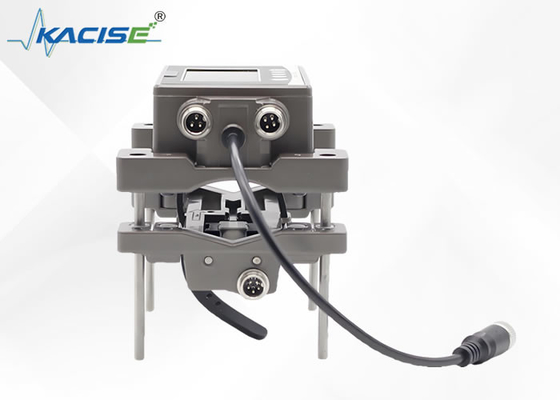 Điện và I / O kết nối M12 Plug hàng không Máy đo lưu lượng siêu âm với màn hình lớn